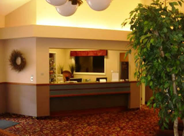 Lupine Inn Ред-Лодж Екстер'єр фото